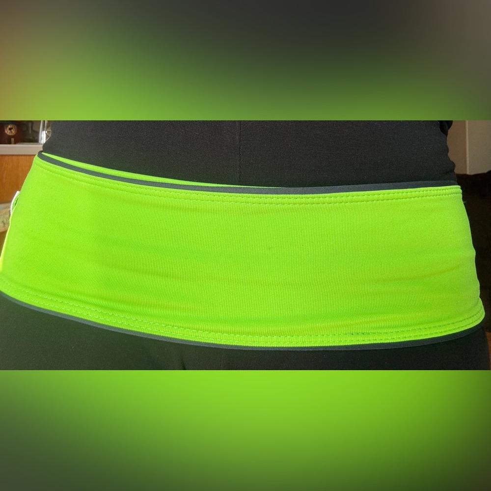 Neon Lime FlipBelt x-small - Picture 4 of 8